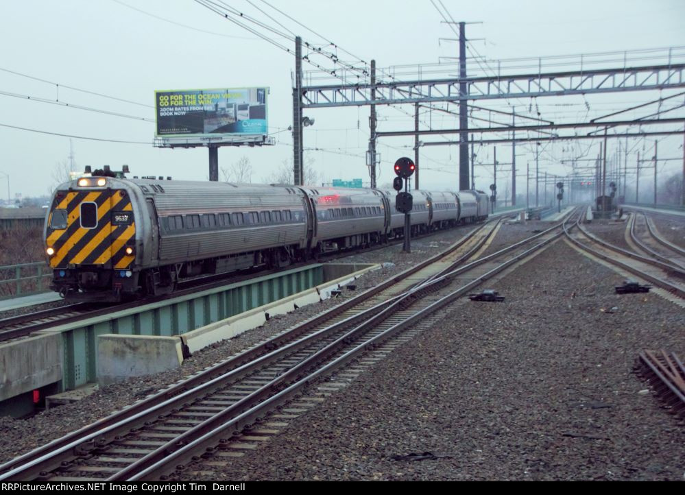 AMTK 9633 on a Keystone train from NY